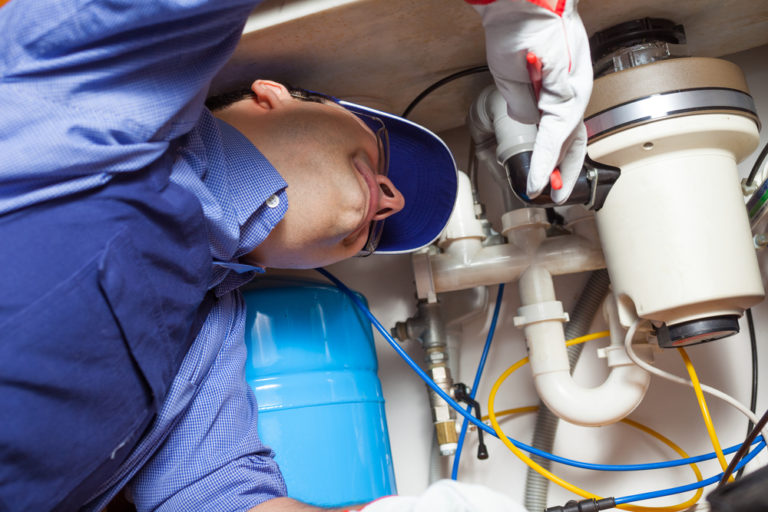 Online Plumbing Services – Time to Say Goodbye to Plumbing Woes